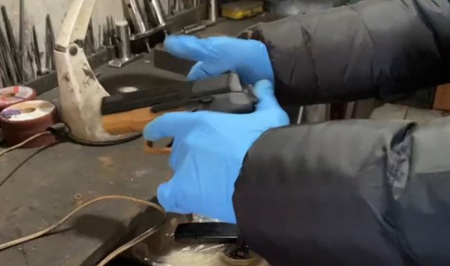 Antalya'da suç örgütüne ait kaçak silah atölyesi ele geçirildi