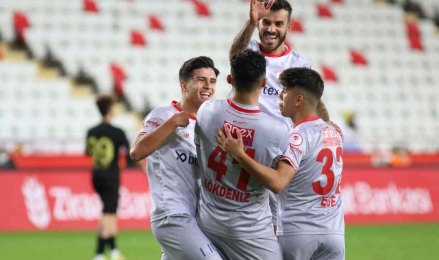 Antalyaspor kupada gençlere emanet