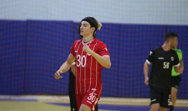 Antalyasporlu hentbolcu Ali Emre Babacan A Milli Takım'da