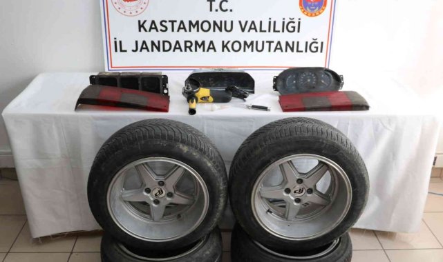 Araçların jant ve tekerleri ile gösterge panellerini çalan hırsızlık şebekesi çökertildi