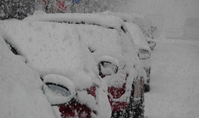 Ardahan'da kar kalınlığı 30 santimi aştı