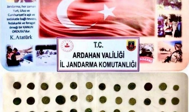Ardahan'da tarihi eser operasyonu, onlarca sikke ele geçirildi