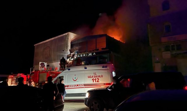 Artvin'de bir kafede çıkan yangında 8 kişi yaralandı