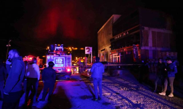 Artvin'de kafe yangınıyla ilgili valilikten açıklama geldi