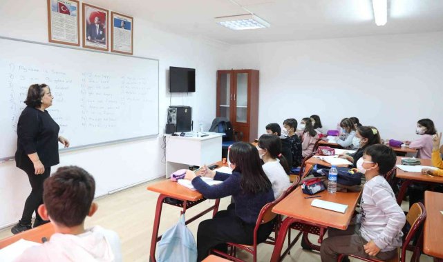 ATABEM kursları hem öğretiyor hem de sosyalleştiriyor