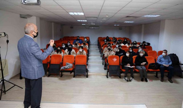 Ataşehir'de öğrencilere iklim semineri