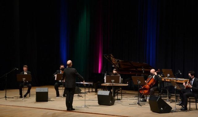 Atatürk Kültür Merkezi'nde "Anadolu Çağdaş Müzik Topluluğu" konseri