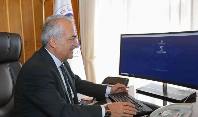 Atatürk Üniversitesi&#039;nde Açık Eğitsel Kaynaklar hareketi giderek yaygınlaşıyor