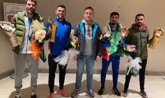 Atletler Gaziantep'ten madalyalarla döndü
