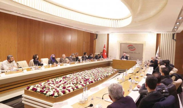 ATO Başkanı Baran, ATO üyesi kamu müteahhitleri ile bir araya geldi