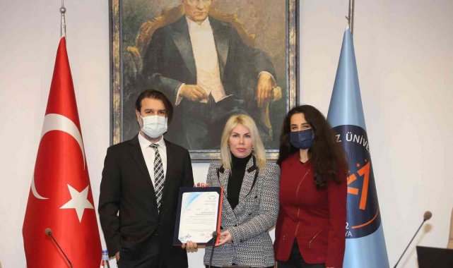 AÜ Bilgi İşlem Daire Başkanlığı'na Bilgi Güvenliği Yönetim Sistemi Sertifikası