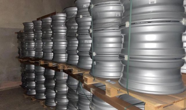 Aydın'dan yüklediği jantları alıcısına teslim etmeyince, yakalandı