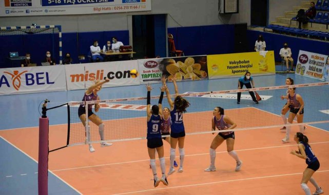 Aydın'ın sultanları Sarıyer'i rahat geçti