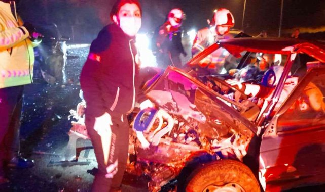 Ayvalık'ta trafik kazası; 4 yaralı