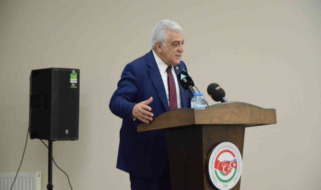 Azerbaycan Büyükelçiliğinde, eski Büyükelçi Kılıç'ın kitabı tanıtıldı