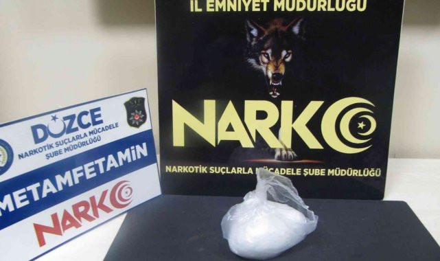 Bagajda gizlenen uyuşturucuyu polis ekipleri buldu