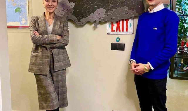 Bakan Ersoy&#039;un eşi Pervin Ersoy o haritayı ofisine astırdı