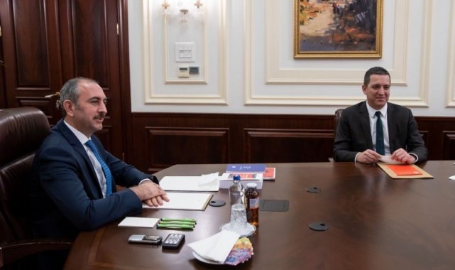 Bakan Gül, TBB Başkanı Sağkan'ı kabul etti