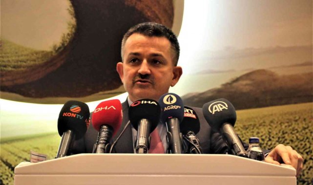 Bakan Pakdemirli: "Ülkemizde kullanılan tohumlukların yüzde 96'sı yurt içinde üretilmektedir"