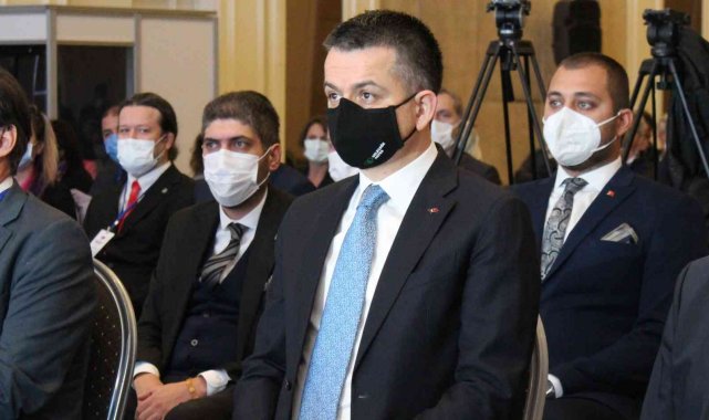 Bakan Pakdemirli'den tüm bölge müdürlerine talimat: "Birinci önceliğiniz, nesli tehlike altında olan türleri bulmak ve koruma altına almaktır"