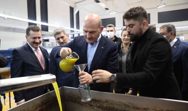 Bakan Soylu zeytinin zeytinyağına ait serüveni izledi
