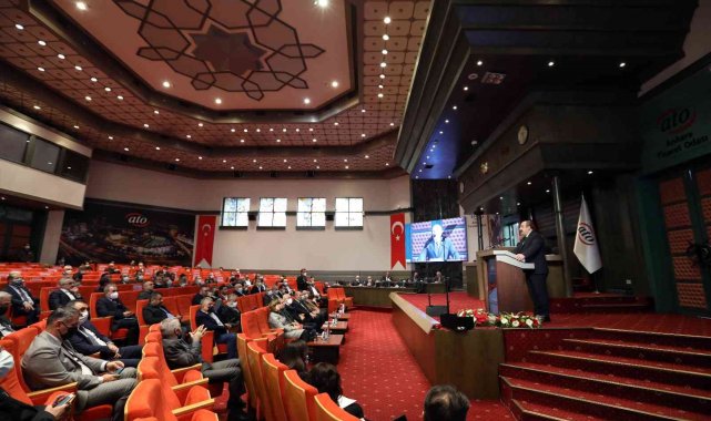 Bakan Varank: &quot;2 dolarlık ürünü 40 dolara satanlarla çalışmak istemiyoruz&quot;