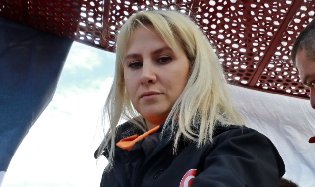 Balıkçılar, balon balığını yakalamak için yarıştı.