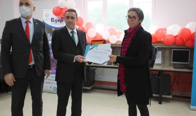 Balıkesir&#039;de eğitime hayırsever desteği