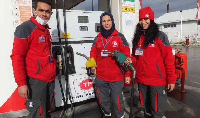 Balıkesir'de kadın akaryakıt pompacılarının sayısı artıyor