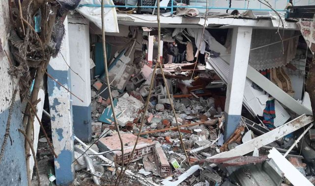 Balıkesir'de mutfak tüpü bomba gibi patladı