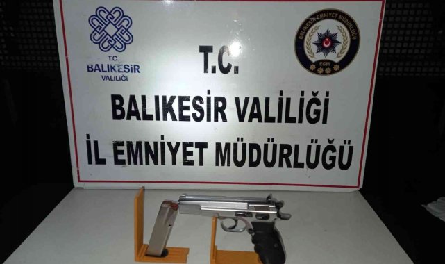 Balıkesir'de polisten 40 şahsa gözaltı