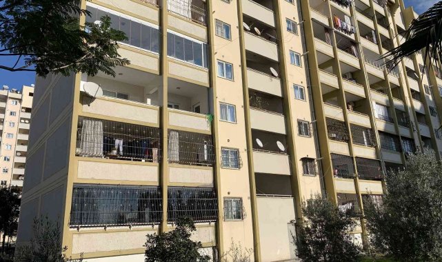 Balkondan düşen 4 yaşındaki çocuk hastanede yaşam savaşını kaybetti