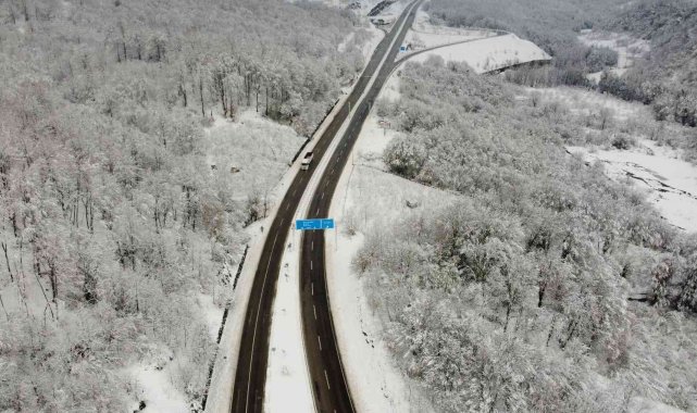 Bartın&#039;da 46 köy yolu ulaşıma kapandı, 66 köye enerji verilemiyor