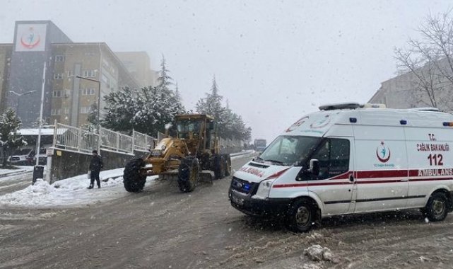 Bartın'da 64 köy yolu ulaşıma kapandı