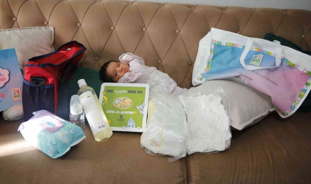 Başakşehirli ailelere özel bebek seti