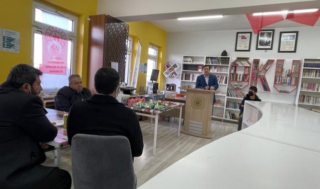 Başarılı öğrenciler ödüllendirildi, vefat edenler anıldı