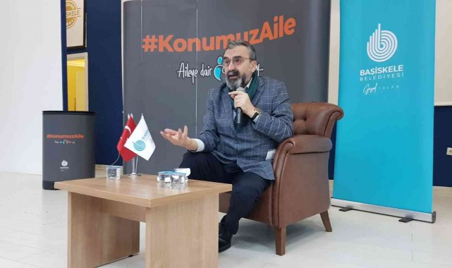 Başiskele'de Senai Demirci söyleşisi