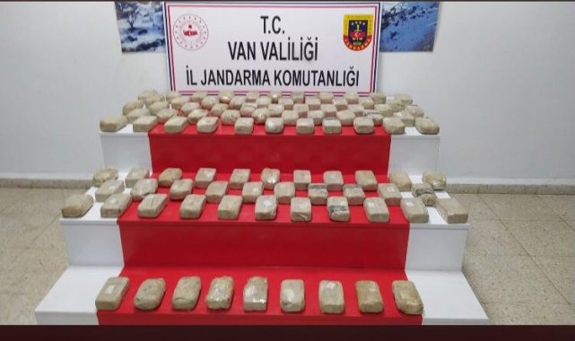 Başkale'de 47 kilo 708 gram eroin ele geçirildi