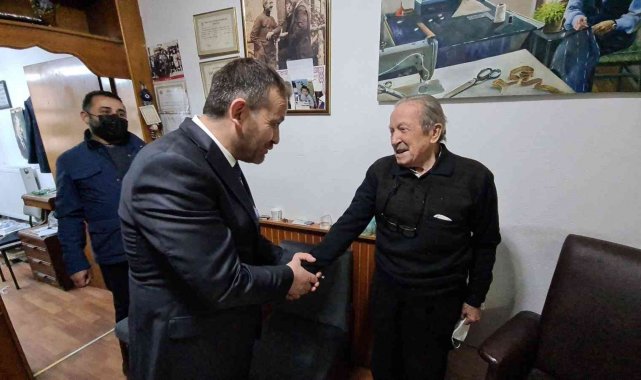 Başkan adayı Gökçekli, esnaf ziyaretlerini aralıksız sürdürüyor