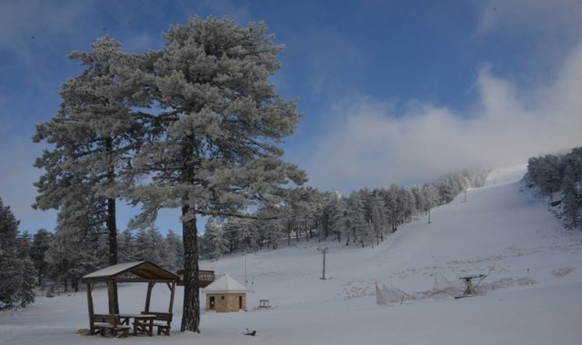 Başkan Akçabudak: "Kayakseverleri Murat Dağı Termal Kayak Merkezi'ne bekliyoruz"