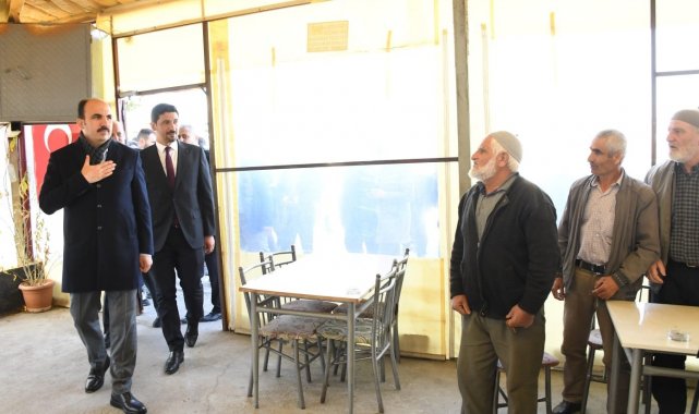 Başkan Altay Kadınhanı'nın mahallelerinde vatandaşlarla buluştu