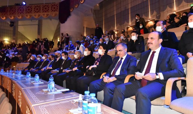 Başkan Altay: "Hazreti Mevlana'nın güneşi doğuyu ve batıyı yüzyıllardır aydınlatıyor"