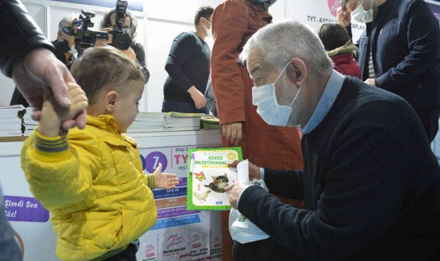 Başkan Başdeğirmen çocuklarla sohbet etti