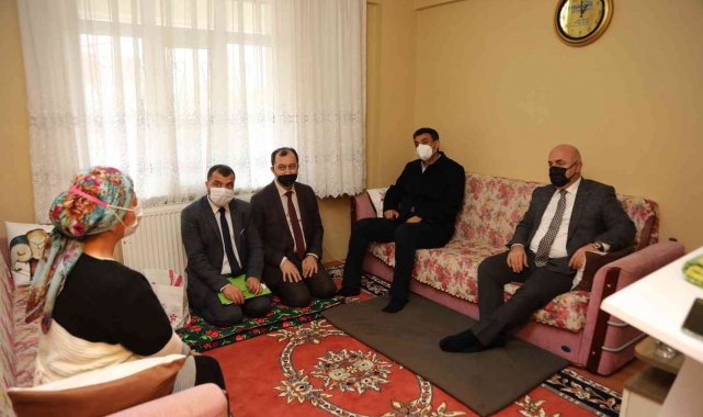 Başkan Bıyık, vatandaşların evlerine konuk oldu