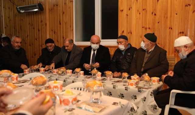 Başkan Bıyık, vatandaşlarla sabah namazında bir araya geldi