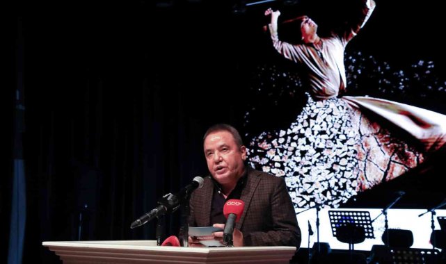 Başkan Böcek: "Hz. Mevlana'yı dünyaya tanıtmalıyız"