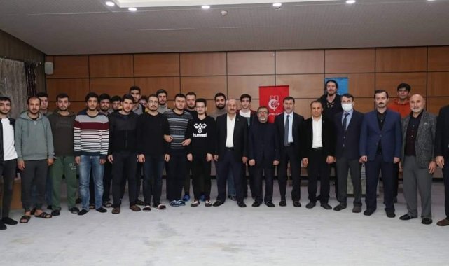 Başkan Büyükgöz, gençlerle kariyer sohbetinde buluştu