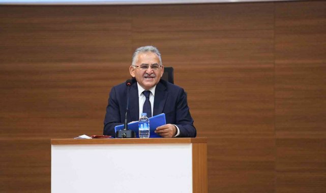 Başkan Büyükkılıç, muhtar toplantılarını Melikgazi ile bitirdi