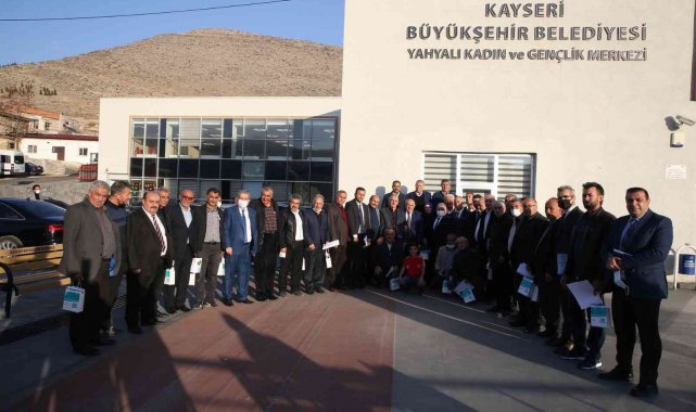 Başkan Büyükkılıç, Yahyalı'da 41 mahalle muhtarı ile bir araya geldi