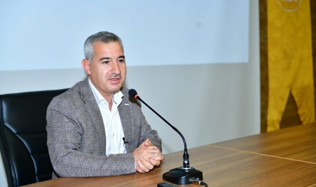 Başkan Çınar, öğrencilerle bir araya geldi